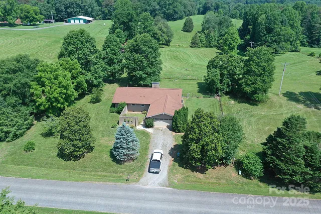 $389,900 | 157 Blackberry Lane, Taylorsville, NC 28681