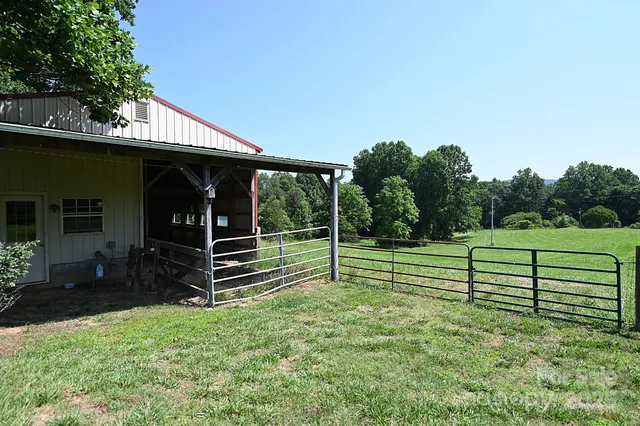 $389,900 | 157 Blackberry Lane, Taylorsville, NC 28681