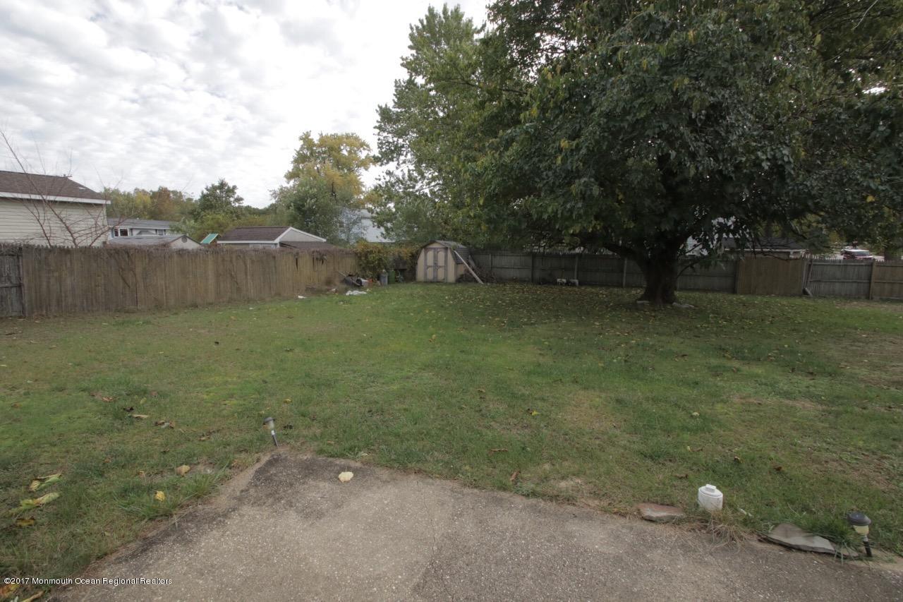63 South Cooks Bridge Road Jackson, NJ 08527 - Photo 5 of 18 AF5DEB23-BD1D-444F-B25D-F3CF963C56FE