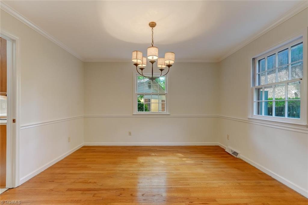 3501 Henderson Road Greensboro, NC 27410 - Photo 9 of 49 Gallery Image 9