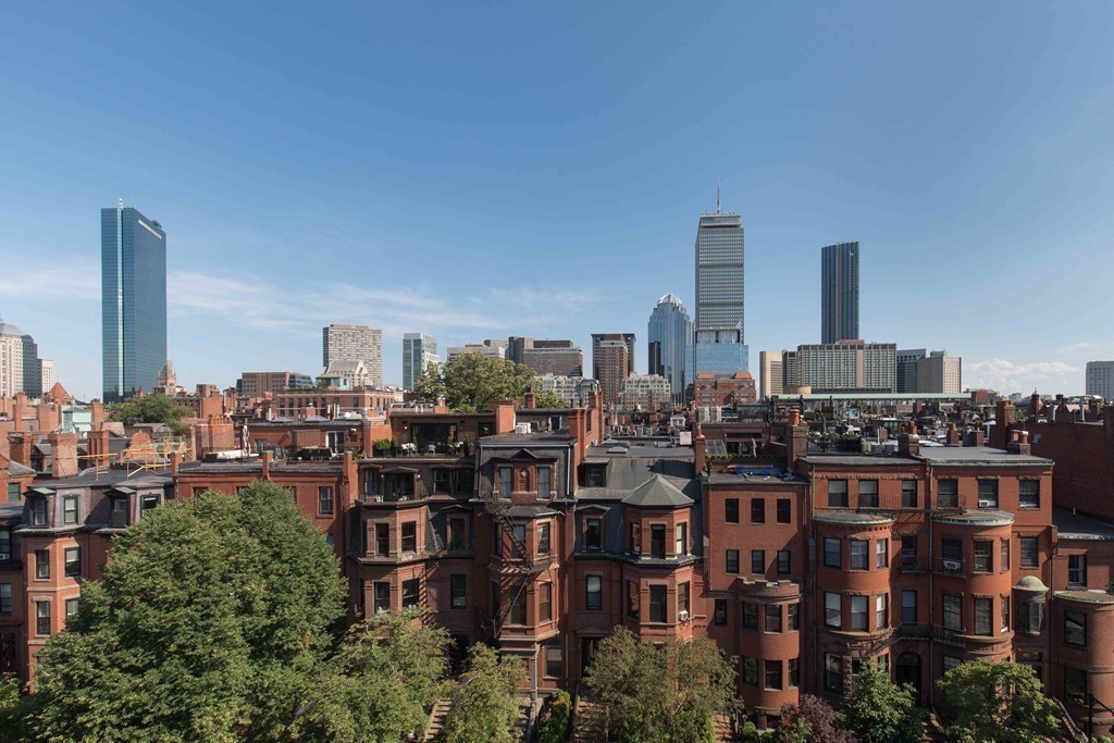 348 Beacon Street, Unit PH Boston, MA 02116 - Photo 26 of 34 a view of city