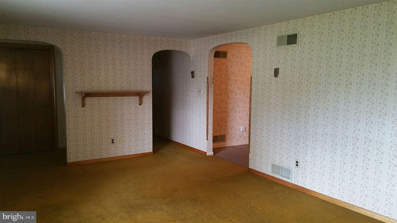 2420 Myers Road Spring Grove, PA 17362 - Photo 14 of 31