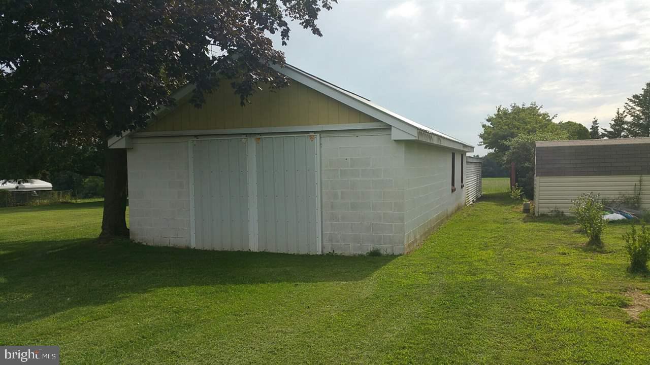 2420 Myers Road Spring Grove, PA 17362 - Photo 8 of 31