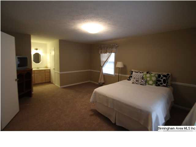 250 Kiowa Street Montevallo, AL 35115 - Photo 10 of 15
