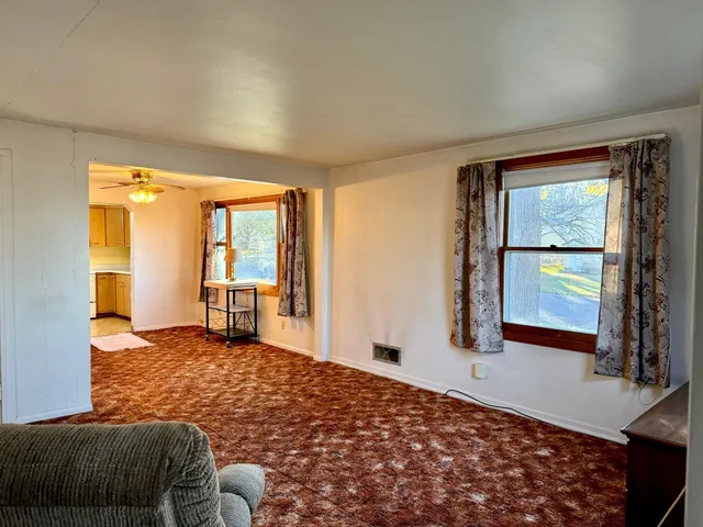 $159,900 | 685 Main St Isle West, Isle, MN 56342