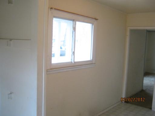 245 East Dennis Road Wheeling, IL 60090 - Photo 5 of 11