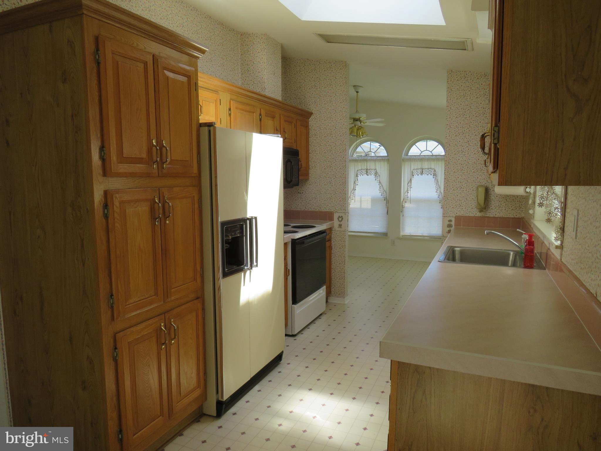 342 Spring Meadow Circle New Hope, PA 18938 - Photo 13 of 40 Kitchen