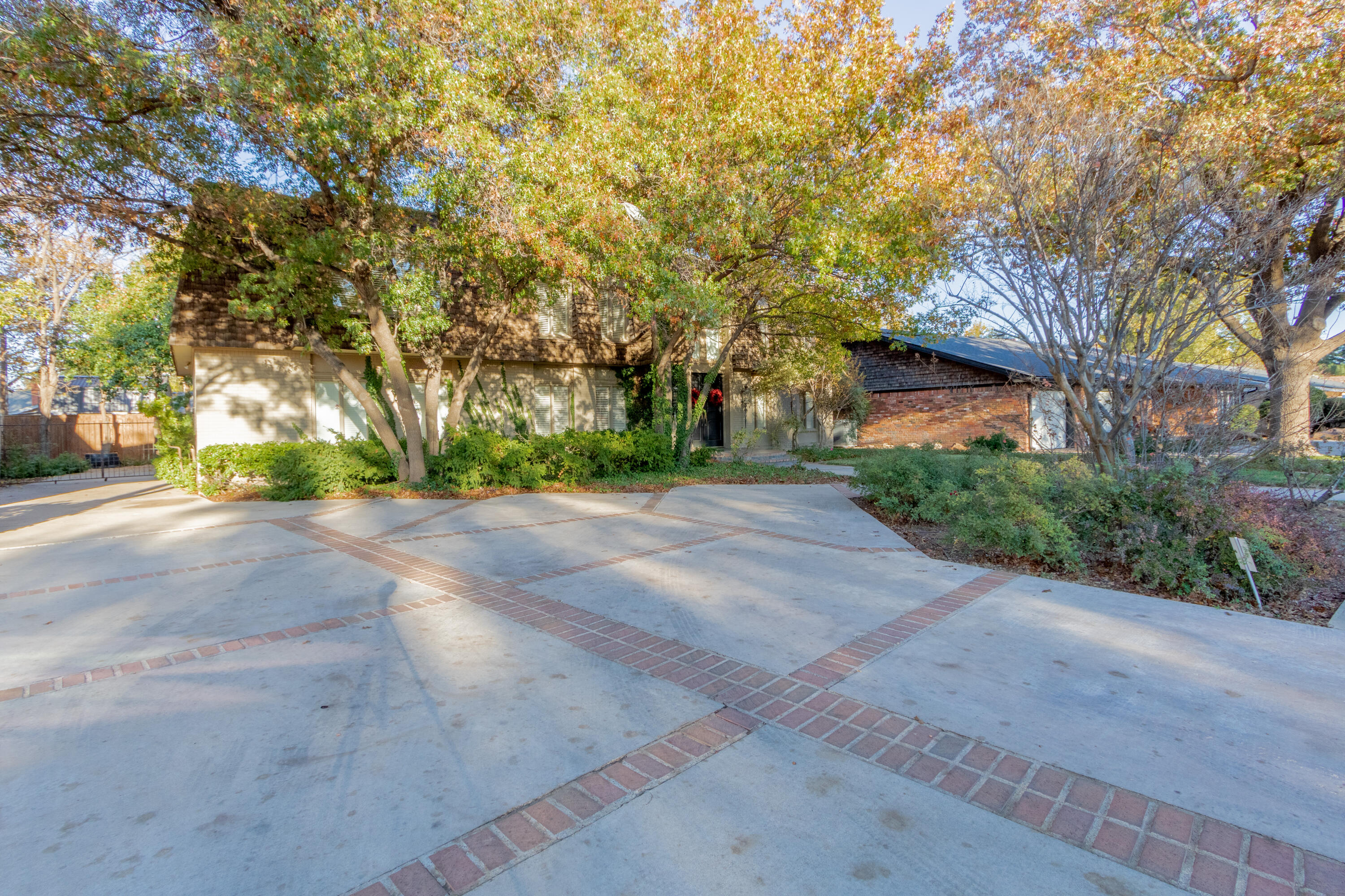 3722 63rd Drive Lubbock, TX 79413 - Photo 3 of 63 a view of road and trees