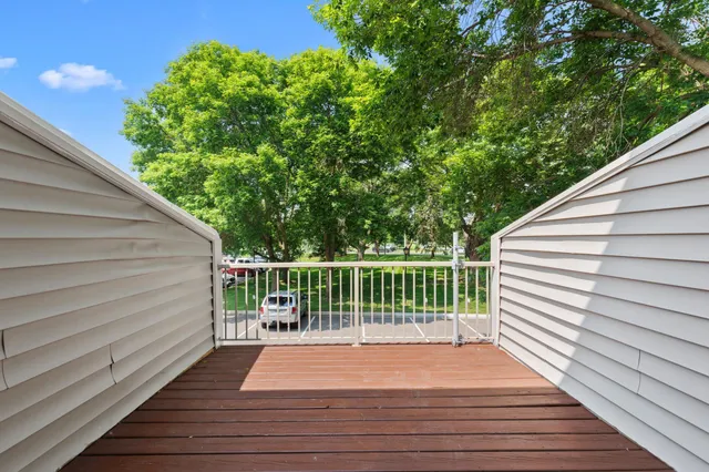 $214,900 | 4100 Meadowlark Lane, Eagan, MN 55122