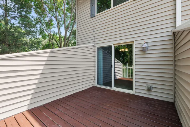 $214,900 | 4100 Meadowlark Lane, Eagan, MN 55122