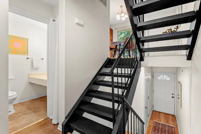 $214,900 | 4100 Meadowlark Lane, Eagan, MN 55122