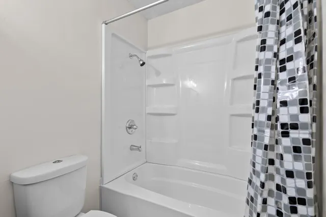 $214,900 | 4100 Meadowlark Lane, Eagan, MN 55122