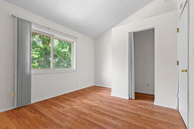 $209,900 | 4100 Meadowlark Lane, Eagan, MN 55122