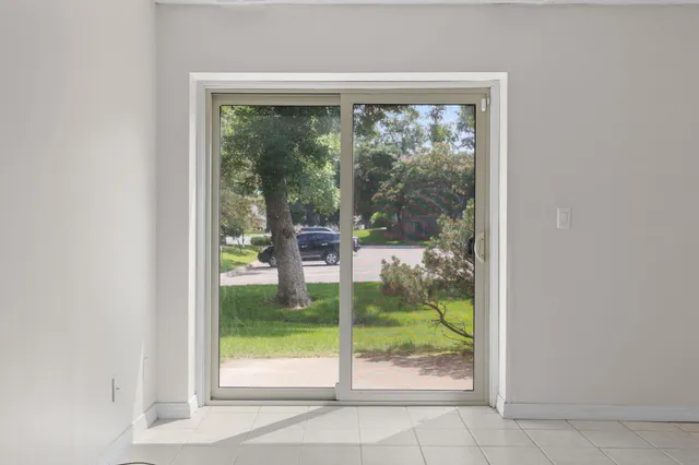 $214,900 | 4100 Meadowlark Lane, Eagan, MN 55122