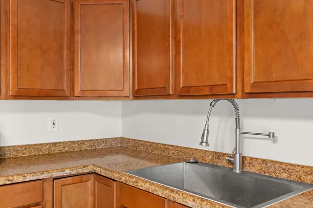 $214,900 | 4100 Meadowlark Lane, Eagan, MN 55122