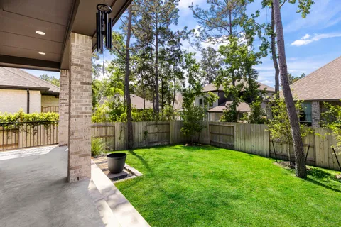 a house view with a garden space
