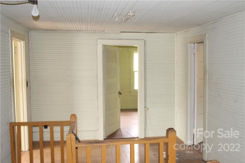 2063 Newfound Road Canton, NC 28716 - Photo 28 of 36 a view of a balcony from door
