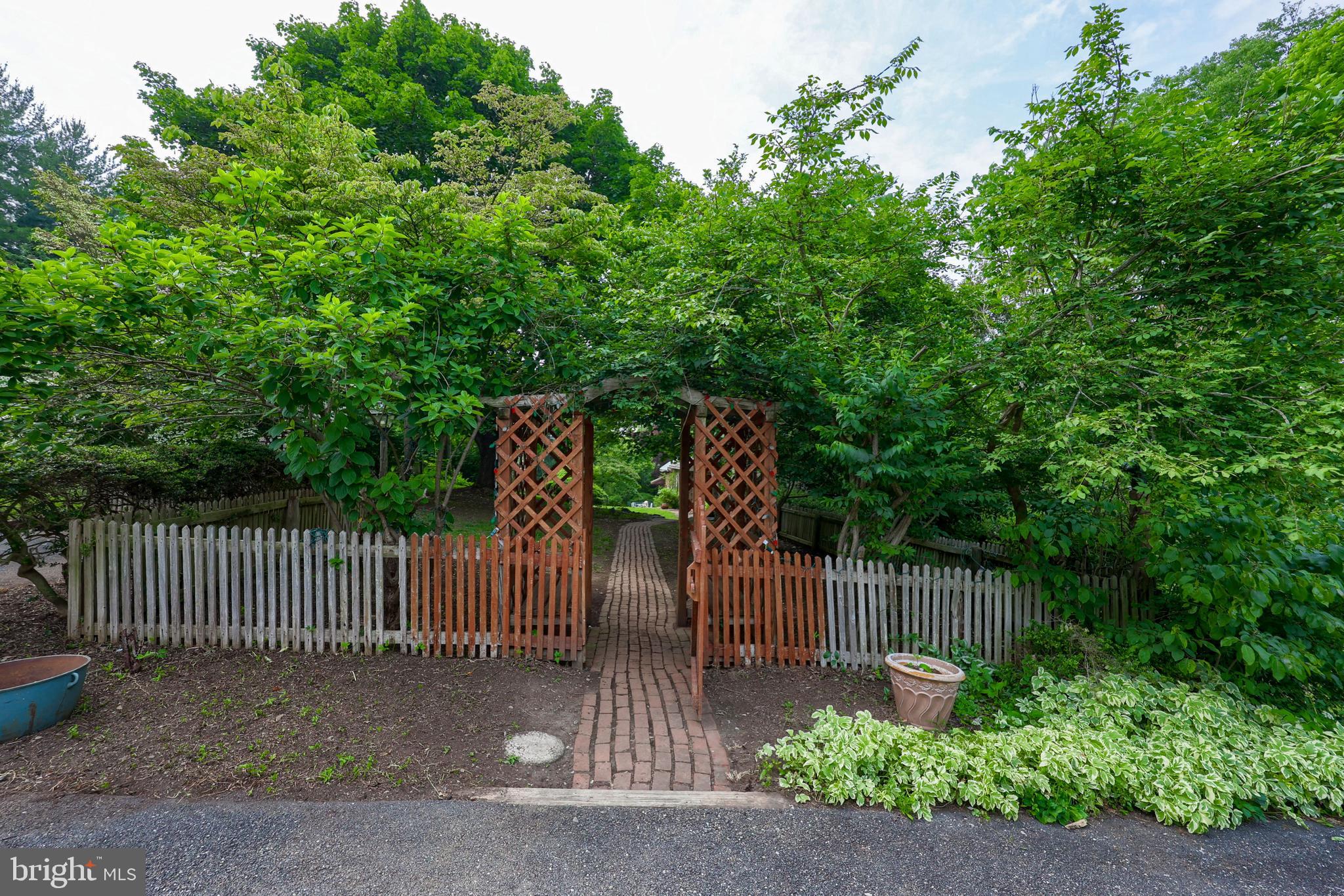705 Schoffers Road Birdsboro, PA 19508 - Photo 35 of 112 Walkway
