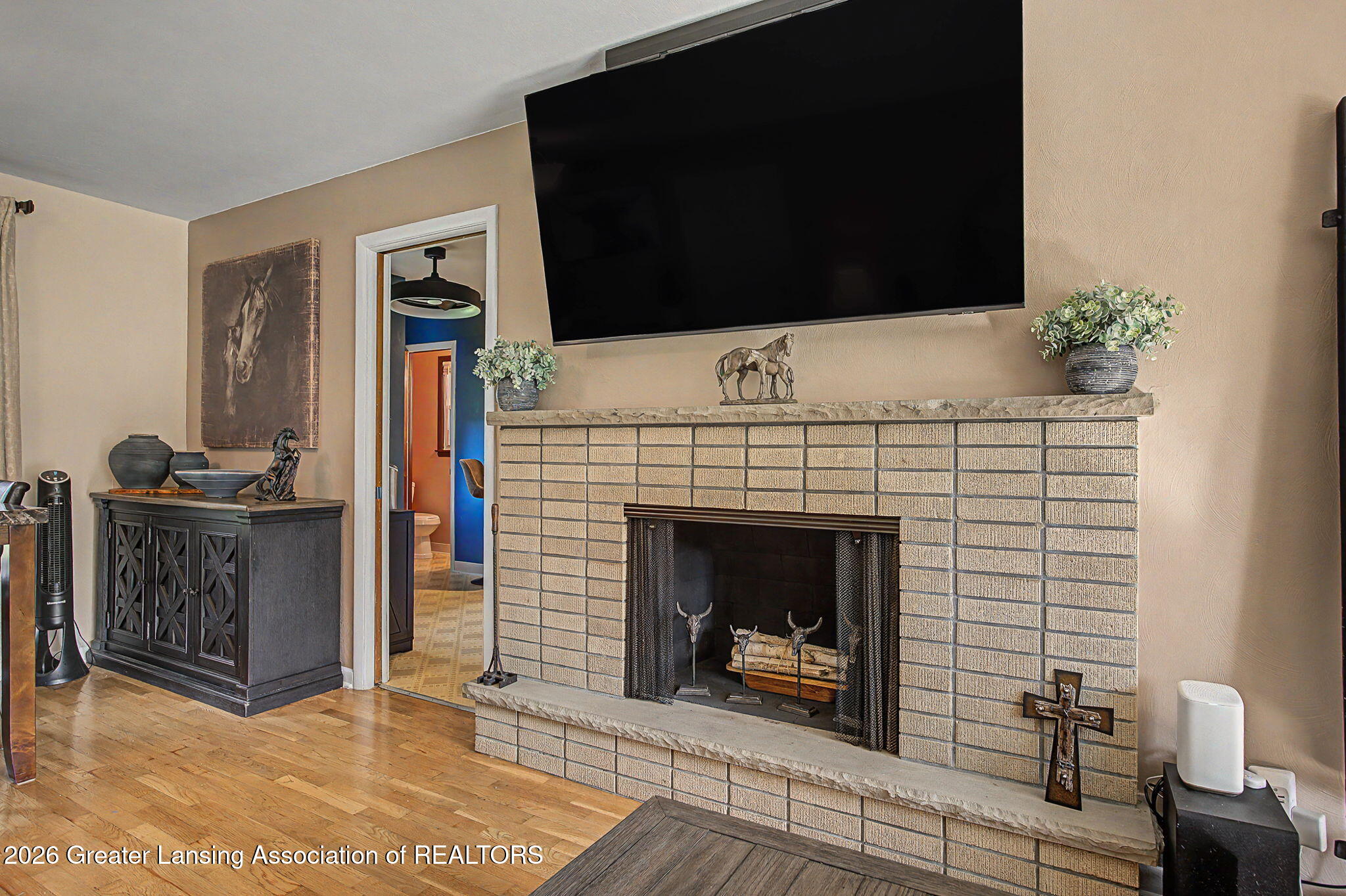 4151 Wabaningo Road Okemos, MI 48864 - Photo 7 of 31 10-web-or-mls-CQ1A3512