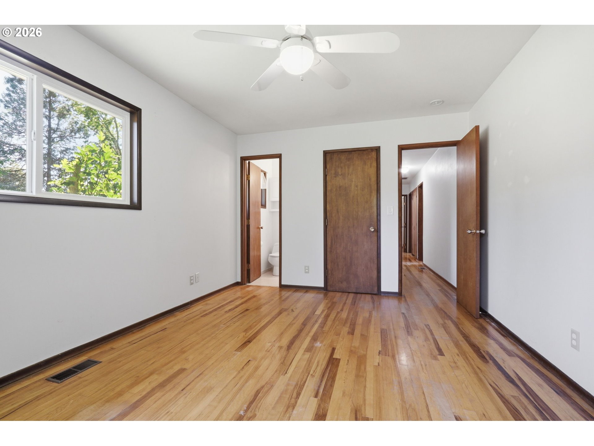 4820 Northeast Airport Road Hillsboro, OR 97124 - Photo 12 of 35