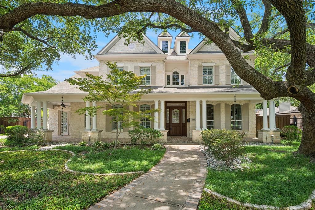 12034 Drujon Lane Dallas, TX 75244 - Photo 1 of 37