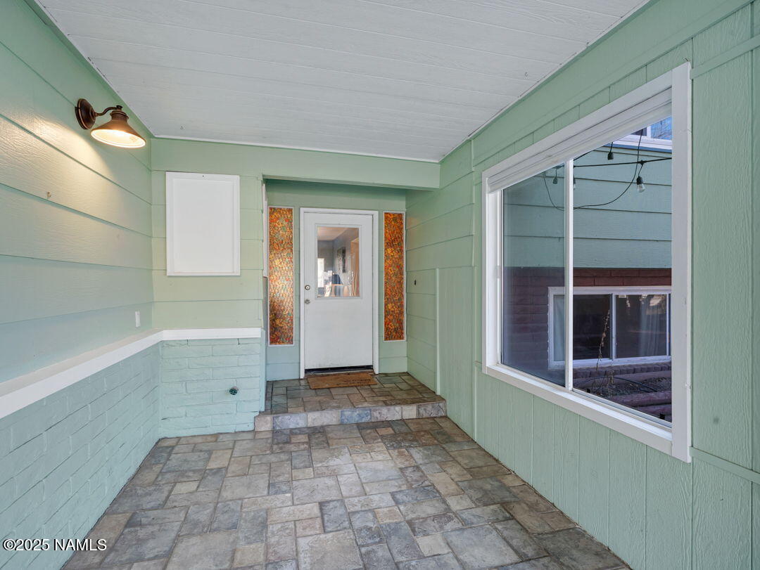 615 West Beal Road Flagstaff, AZ 86001 - Photo 4 of 37 a view of empty room