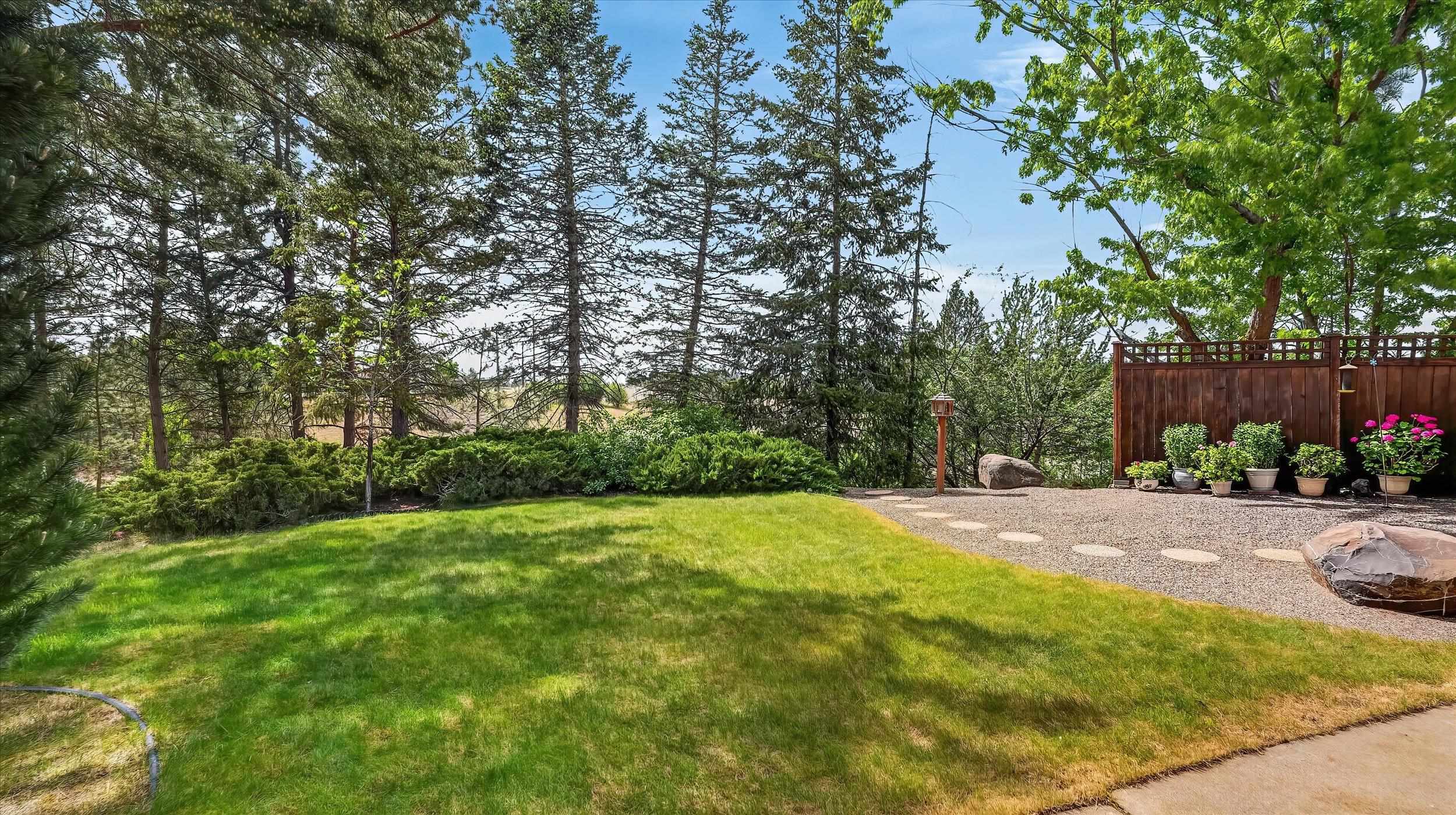 3116 East Center Road Mead, WA 99021 - Photo 7 of 50