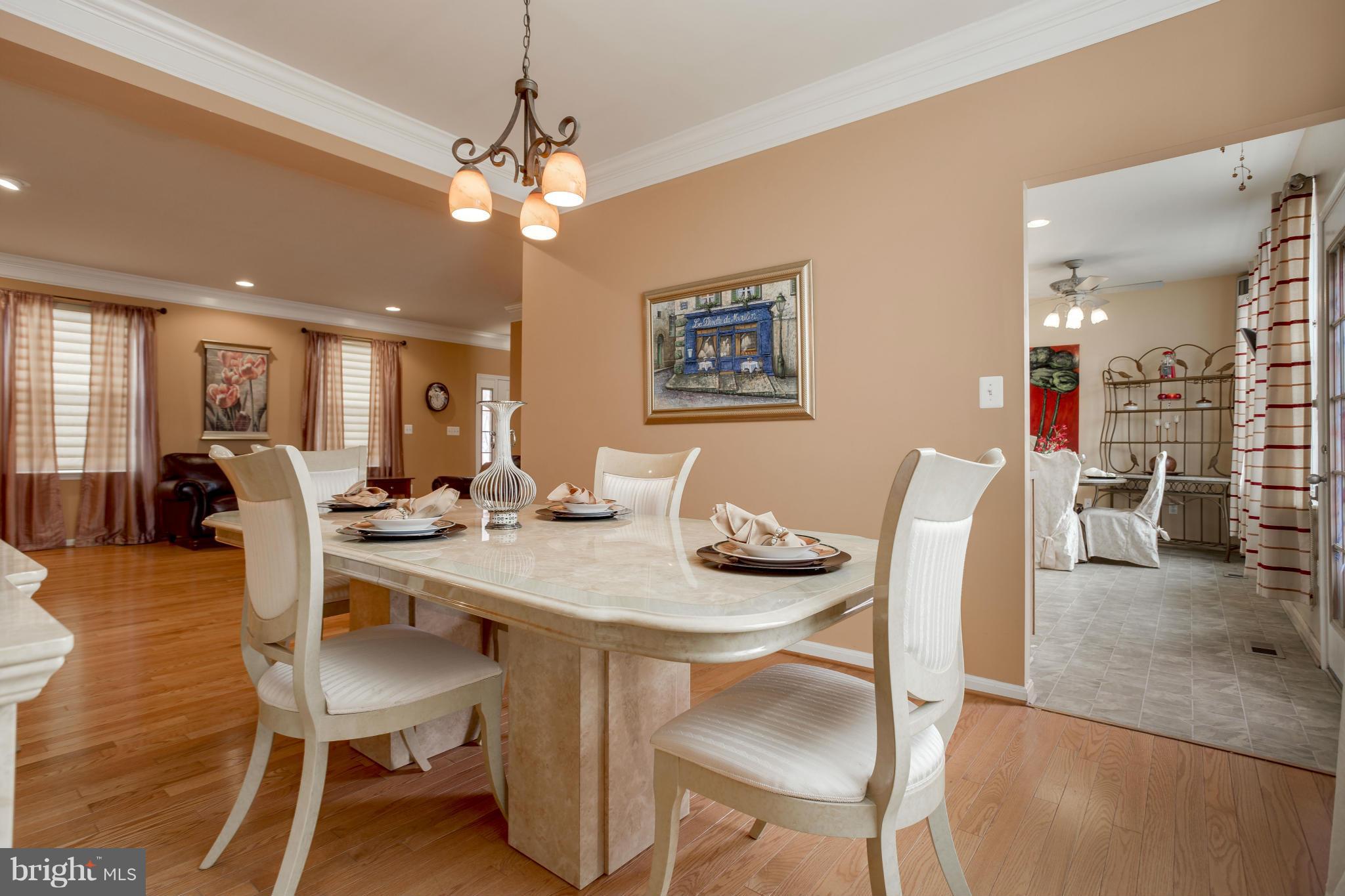 103 Seamaster Road Baltimore, MD 21221 - Photo 12 of 29 Dining Room