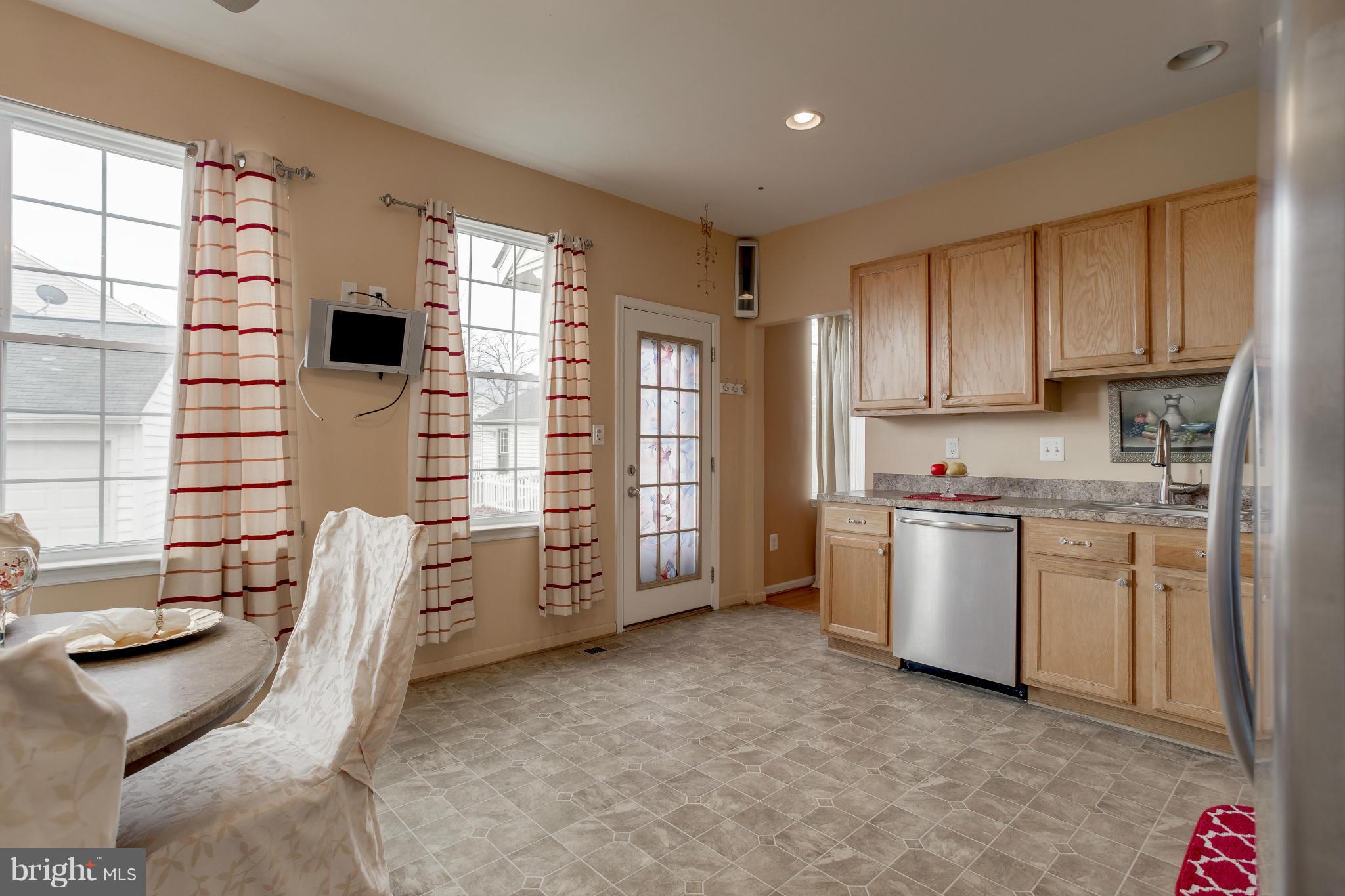 103 Seamaster Road Baltimore, MD 21221 - Photo 16 of 29 Kitchen