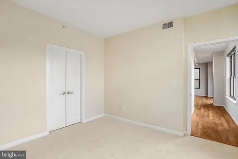 $464,900 | 1001 L Street Northwest, Unit 811, Washington, DC 20001