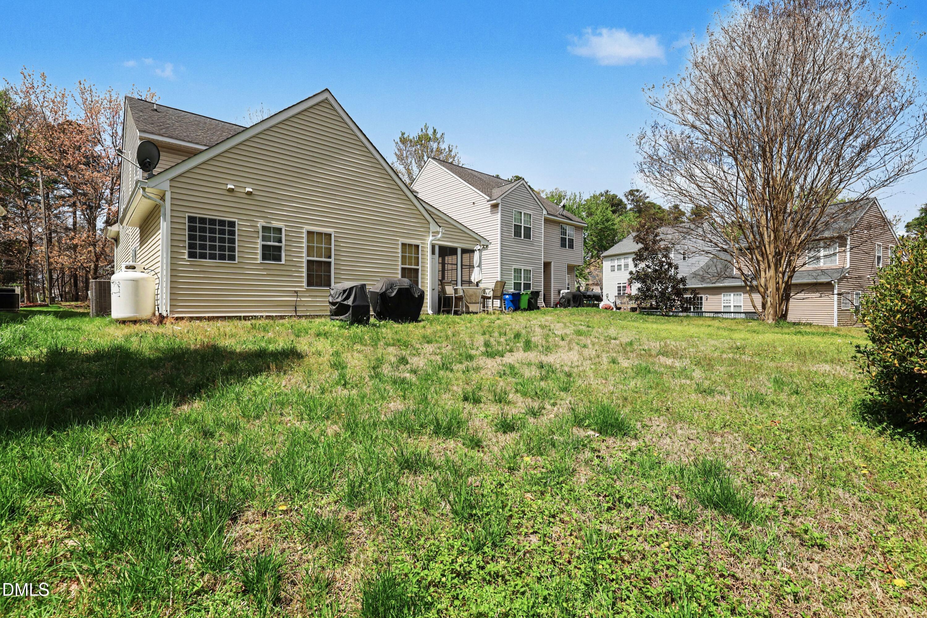 8122 Marshall Brae Drive Raleigh, NC 27616 - Photo 19 of 20 019_file_6401