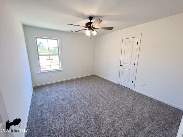 $565,000 | 293 Poplar Lane, Holly Springs, MS 38635