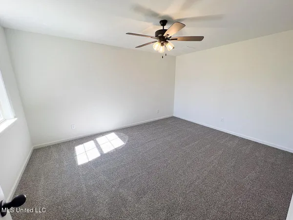 $565,000 | 293 Poplar Lane, Holly Springs, MS 38635