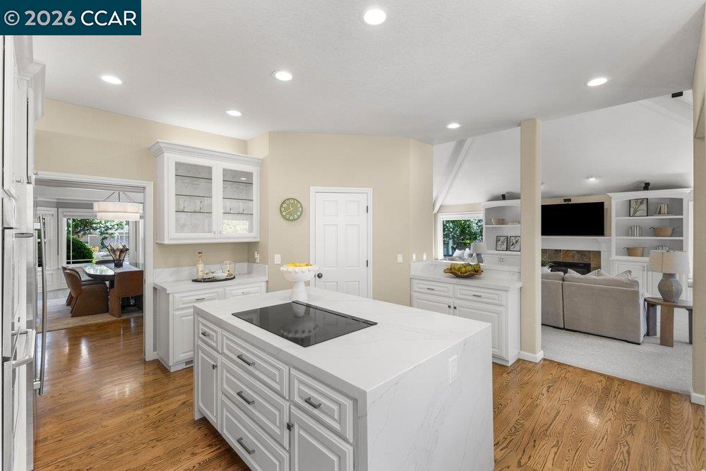 70 Ridgecrest Court Lafayette, CA 94549 - Photo 9 of 58