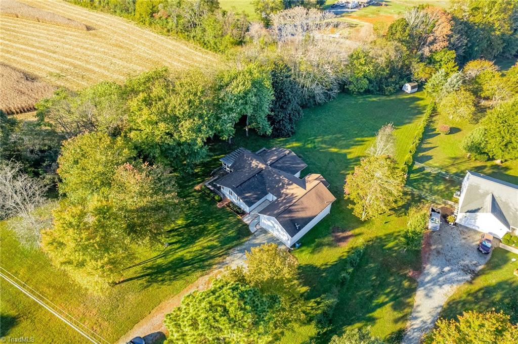 5723 Thom Road Graham, NC 27253 - Photo 37 of 41 Gallery Image 37