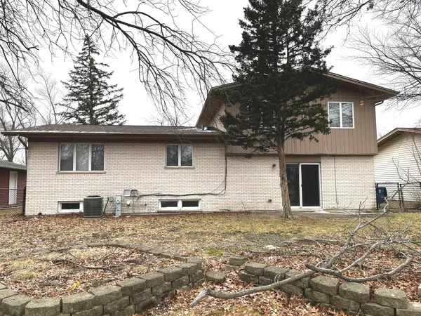 $263,000 | 5252 Arquilla Drive, Richton Park, IL 60471