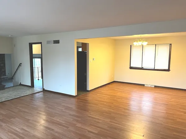 $263,000 | 5252 Arquilla Drive, Richton Park, IL 60471