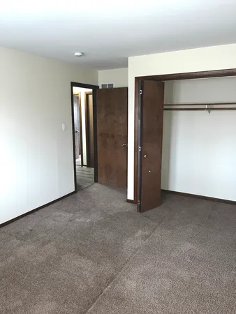 $263,000 | 5252 Arquilla Drive, Richton Park, IL 60471