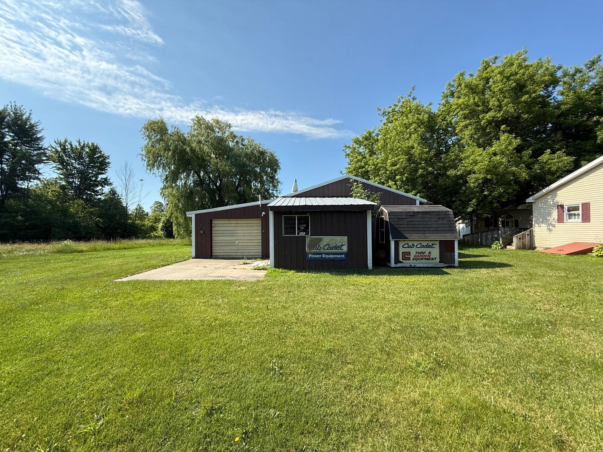 18694 North County Line Road Morley, MI 49336 - Photo 13 of 44 IMG_7191