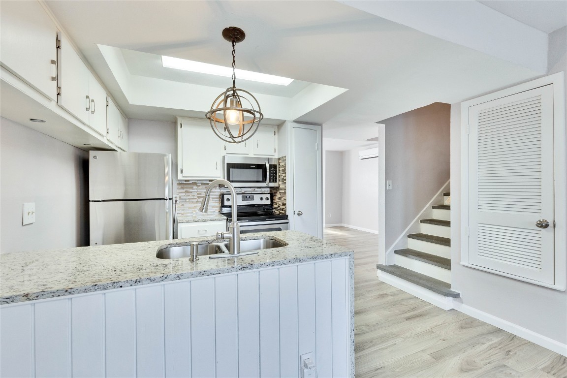 2705 Northeast Drive, Unit A Austin, TX 78723 - Photo 11 of 32