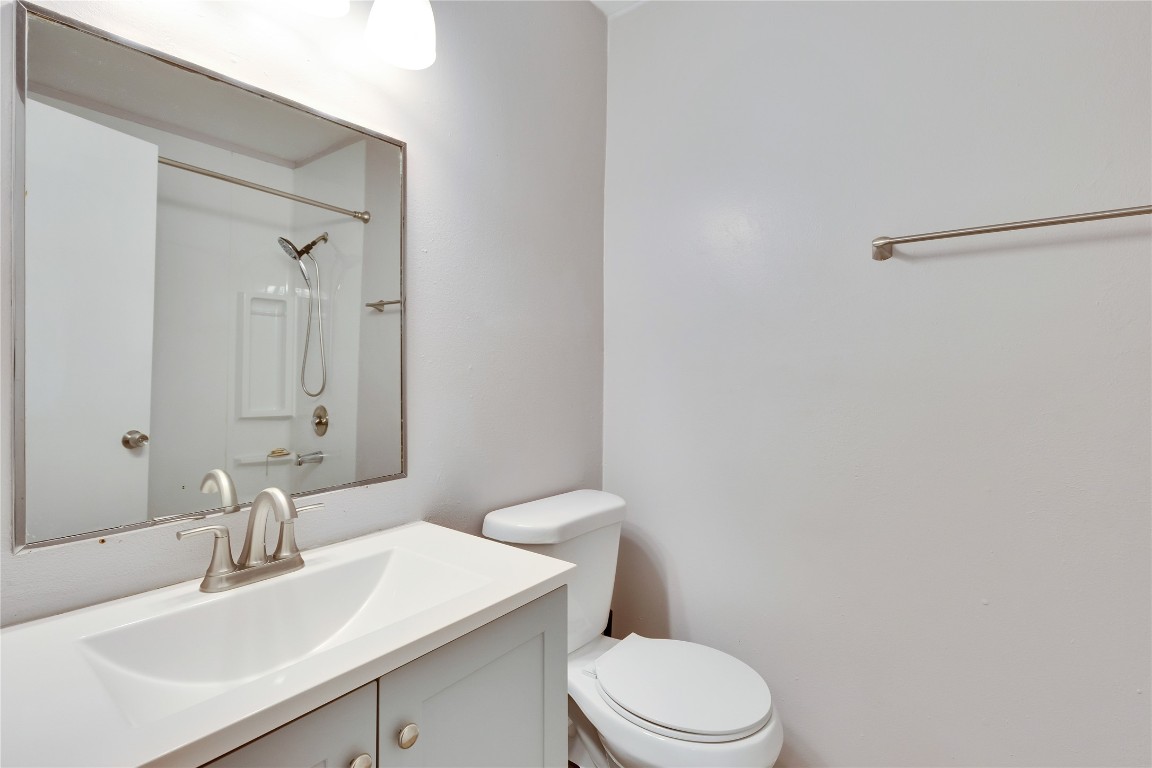 2705 Northeast Drive, Unit A Austin, TX 78723 - Photo 12 of 32