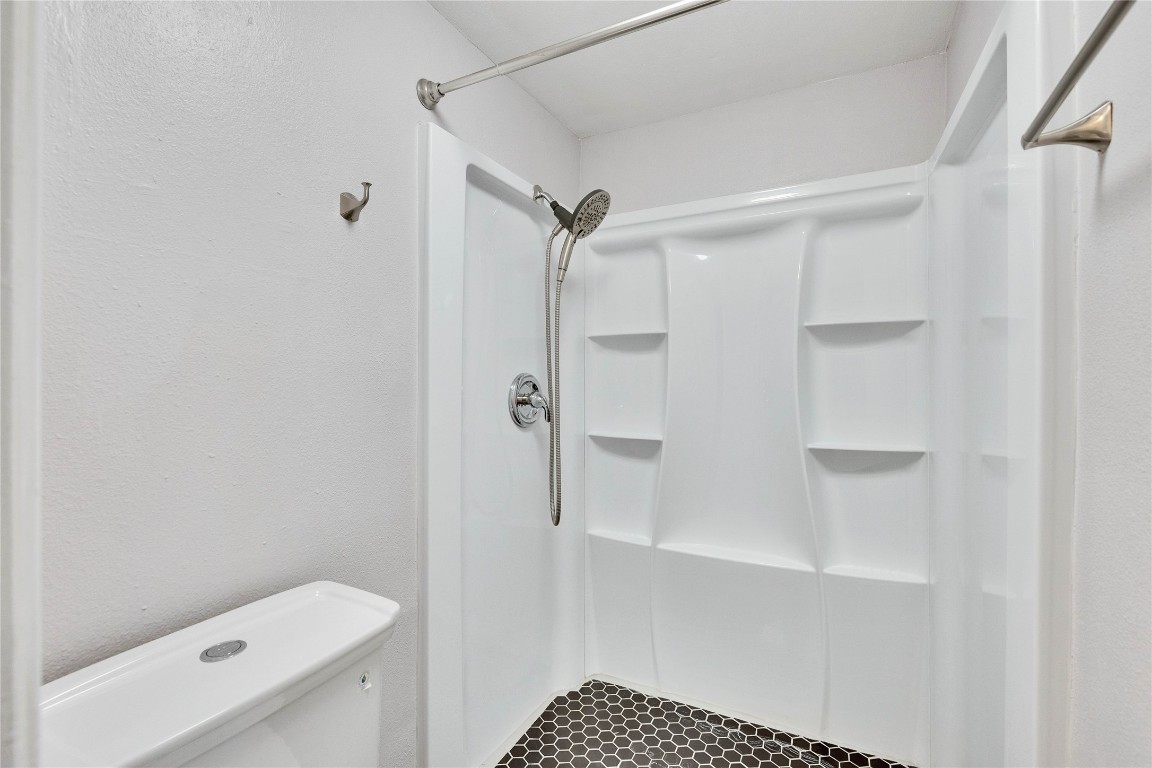 2705 Northeast Drive, Unit A Austin, TX 78723 - Photo 19 of 32