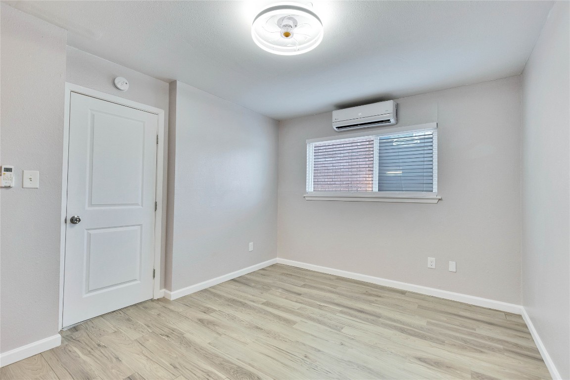 2705 Northeast Drive, Unit A Austin, TX 78723 - Photo 23 of 32