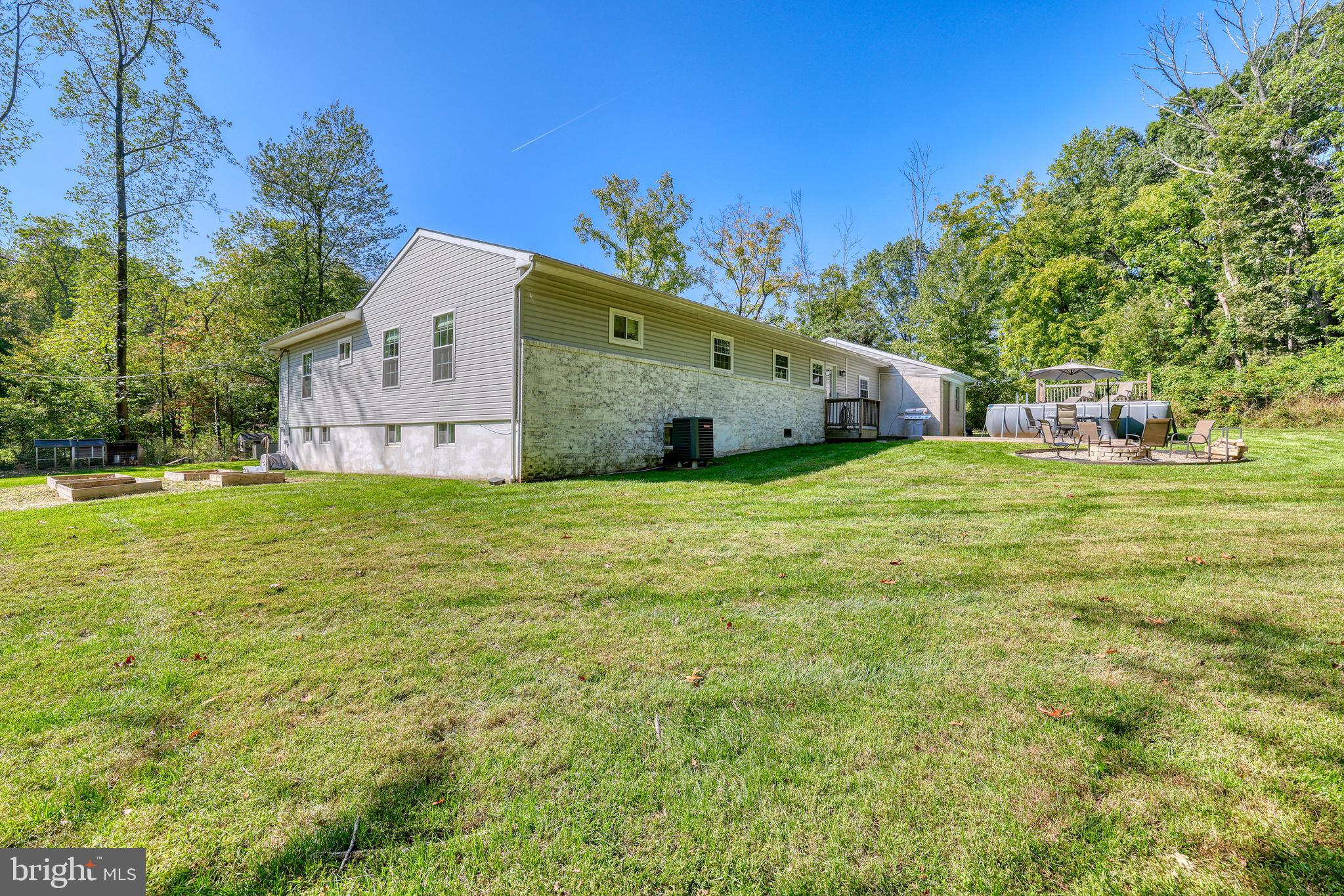 76 Poor Farm Road Pennington, NJ 08534 - Photo 26 of 28