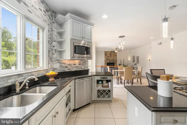 $924,900 | 5 Fox Field Court, Reisterstown, MD 21136