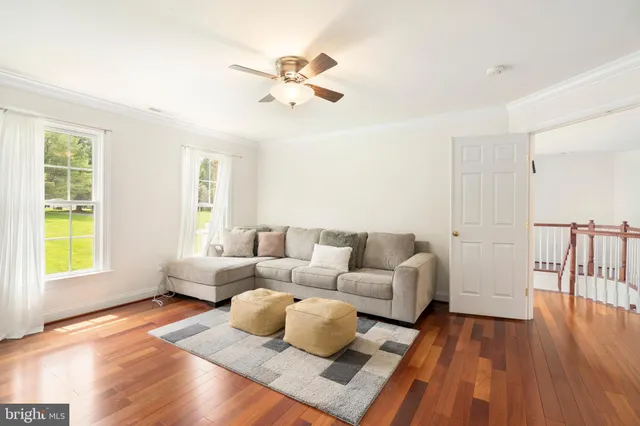 $924,900 | 5 Fox Field Court, Reisterstown, MD 21136