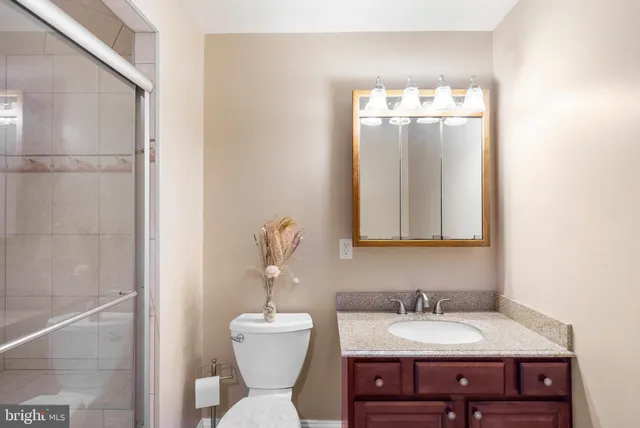 $924,900 | 5 Fox Field Court, Reisterstown, MD 21136