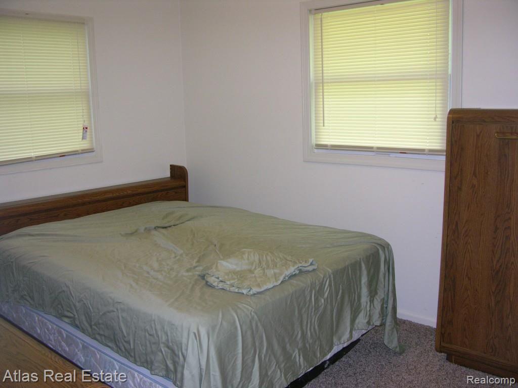 5326 Wakefield Road Grand Blanc, MI 48439 - Photo 12 of 16 bedroom 2.jpg