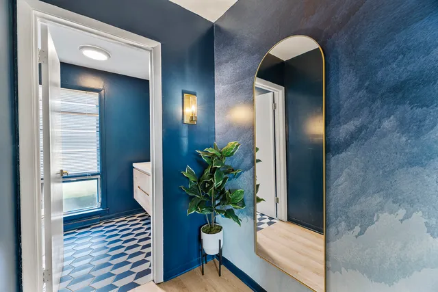 $950,000 | 1210 North Avenue, Highland Park, IL 60035