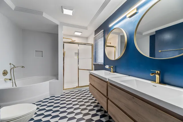 $950,000 | 1210 North Avenue, Highland Park, IL 60035